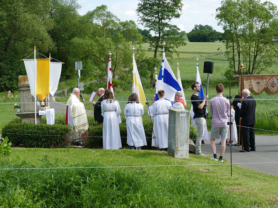 Bittprozession am Pfingstmontag (Foto: Karl-Franz Thiede)